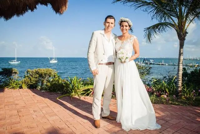 Weddings at Aquamarina Beach Hotel Cancun