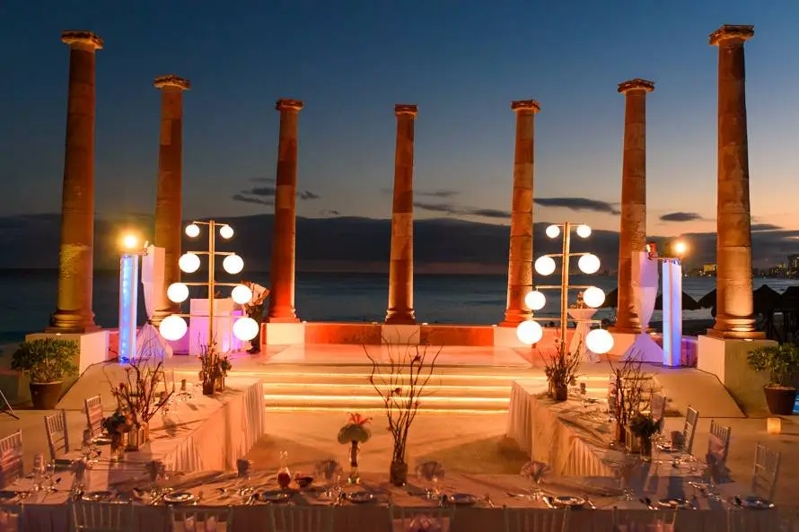 Weddings at Krystal Altitude Cancun