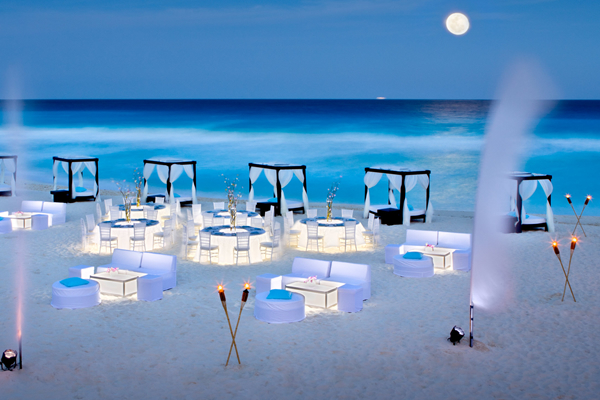 Weddings at Marriott Cancun Resort