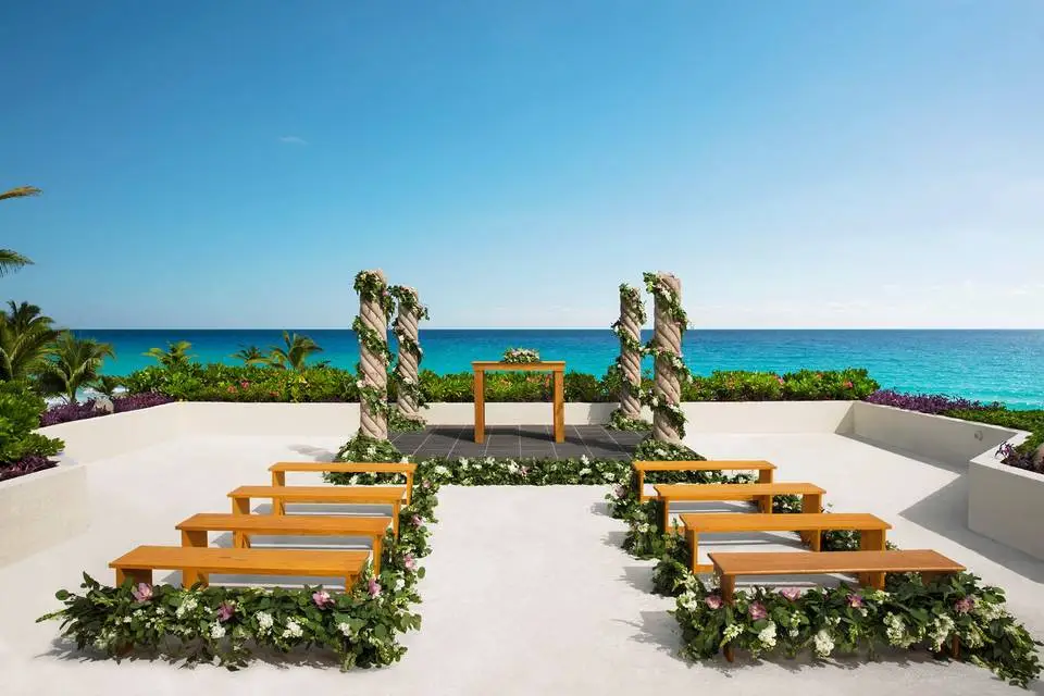 Weddings at Now Emerald Cancun