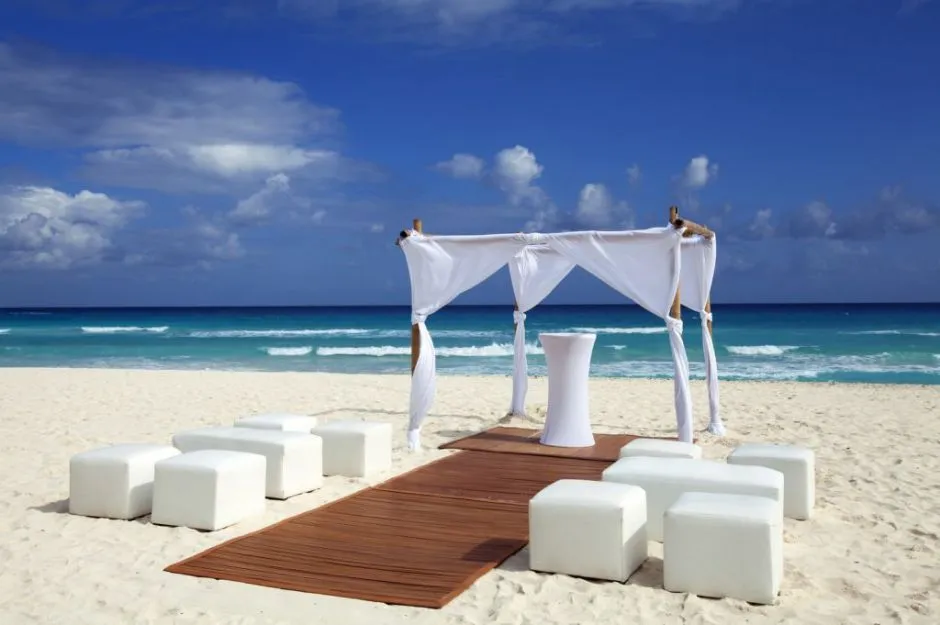 Weddings at Ocean Spa Cancun
