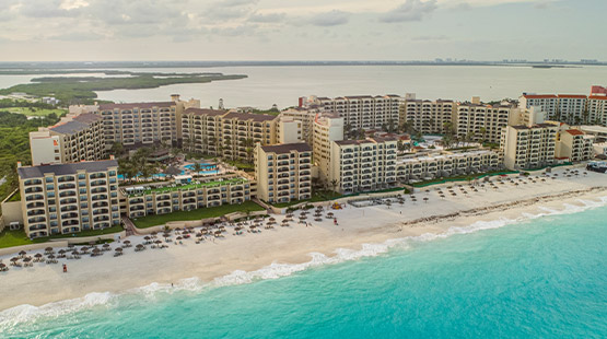 Weddings at The Royal Islander Cancun