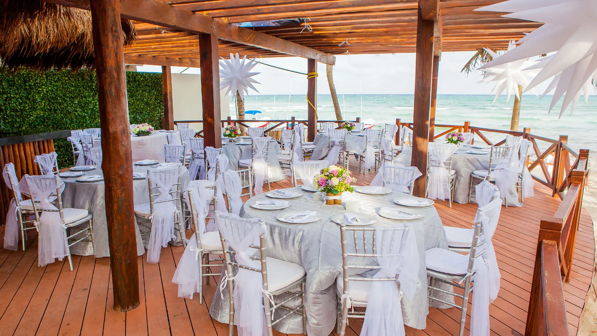 Weddings at Blue Parrot 5th Avenue