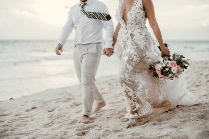 How to choose the ideal beach wedding dress