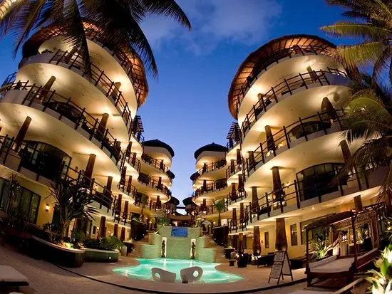 Weddings at El Taj Oceanfront & Beachside Condo Hotel Playa del Carmen