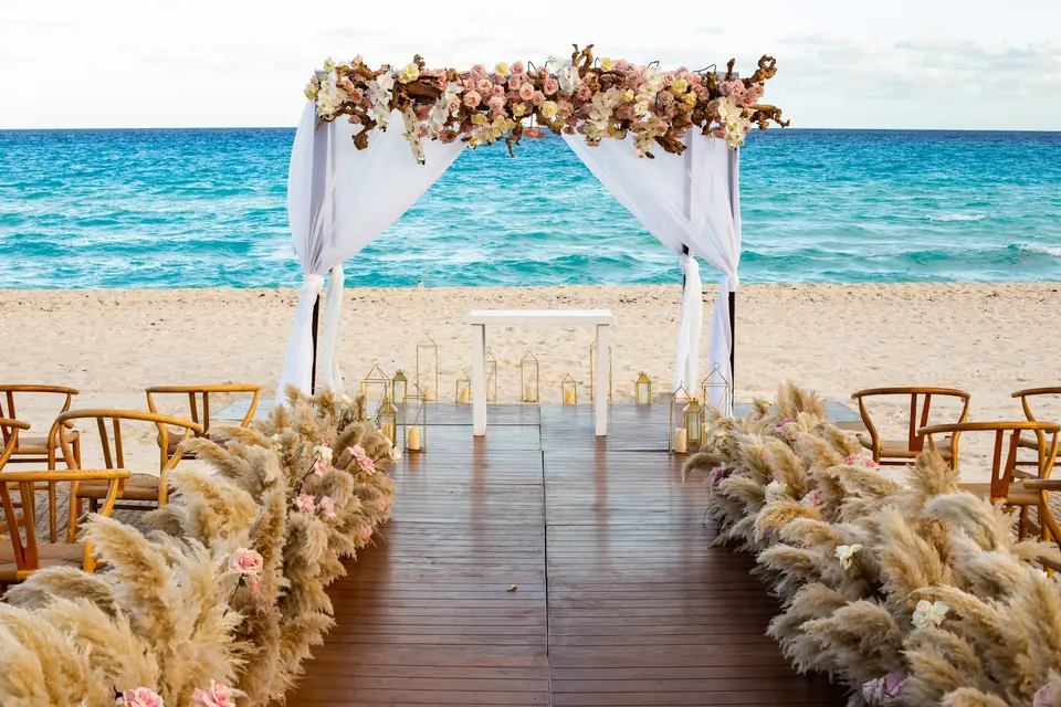 Live Aqua Beach Resort Cancun wedding venue