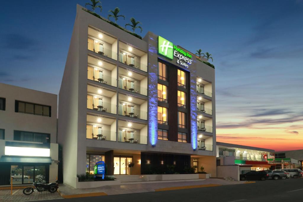 Weddings at Holiday Inn Express Playa Del Carmen