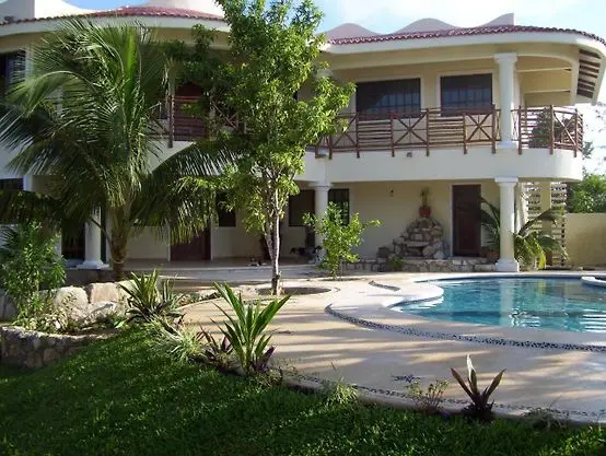 Weddings at Casa Guayaba Tulum.