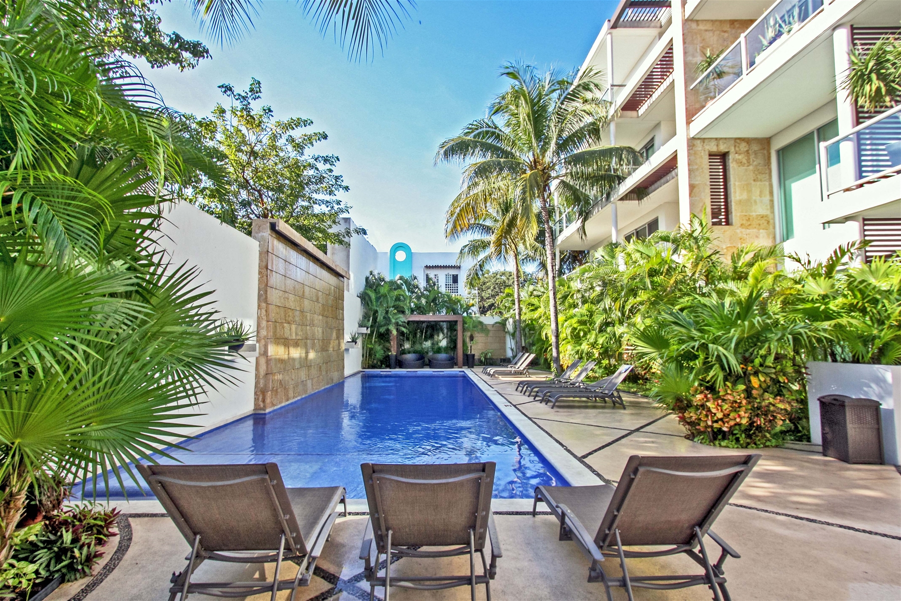 Weddings at Oasis 12 Condos Playa del Carmen