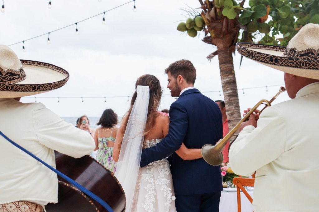 mariachi at riviera cancun weddings