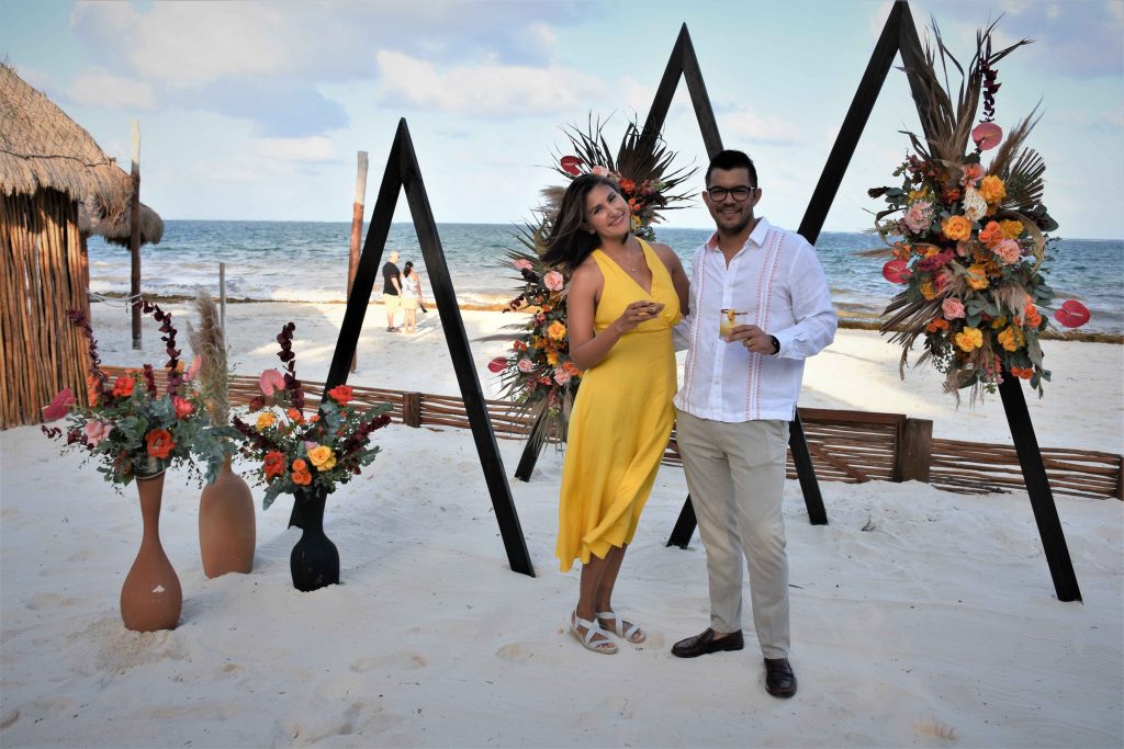 Beach Weddings - How to dress for one