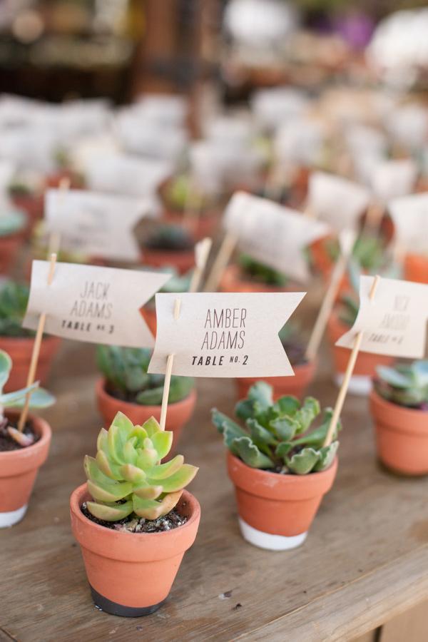 Seating Chart Ideas for Destination Weddings - Flower Pots