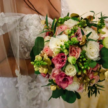 Bridal bouquet: what flowers should it have?